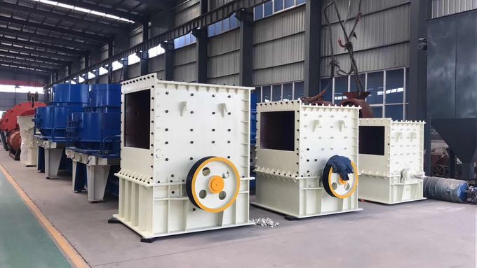 PC800    Дробилка коробки    Каменная дробилка    Цена дробилки 0 коробки